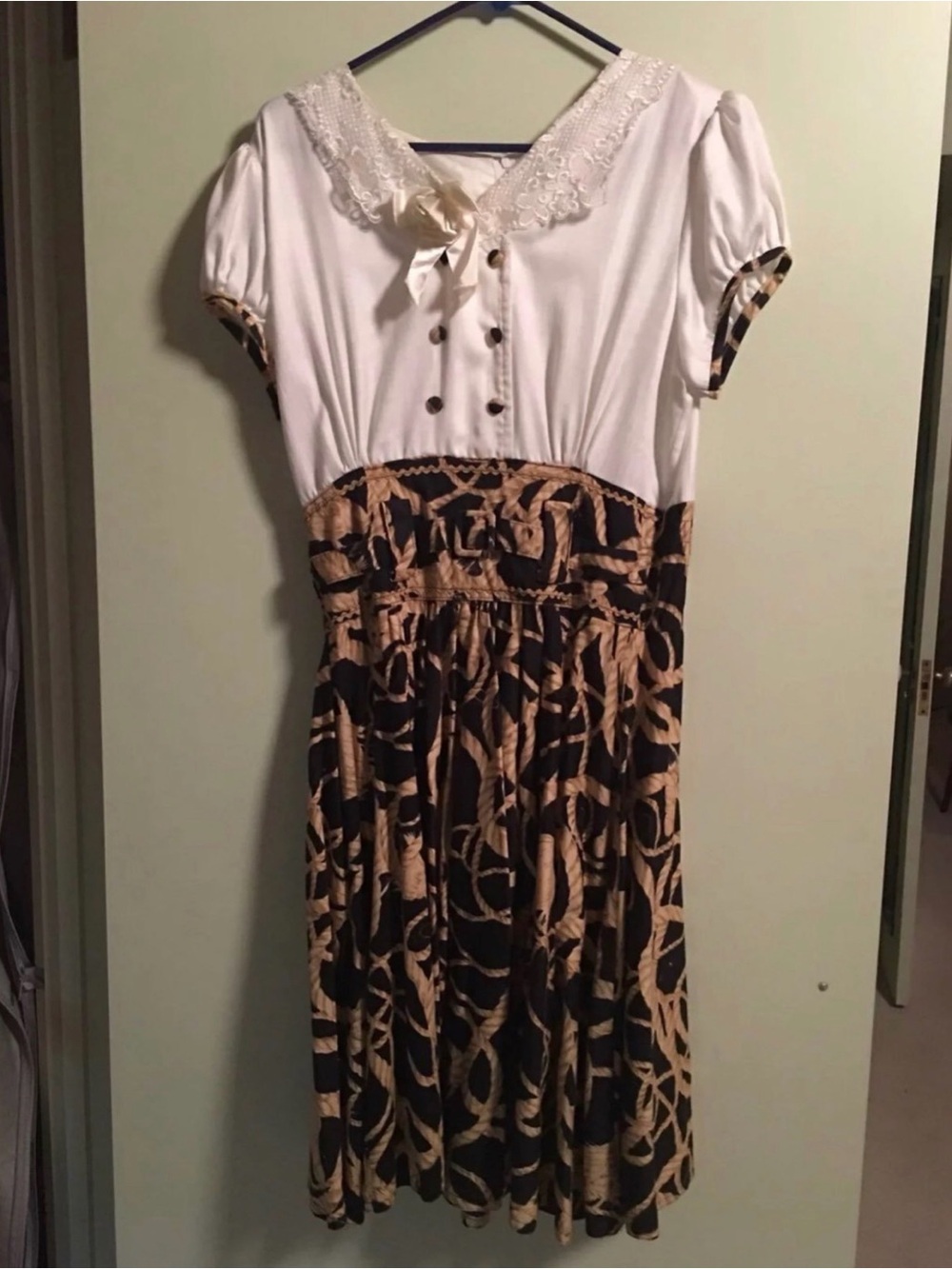 Vintage classy dress